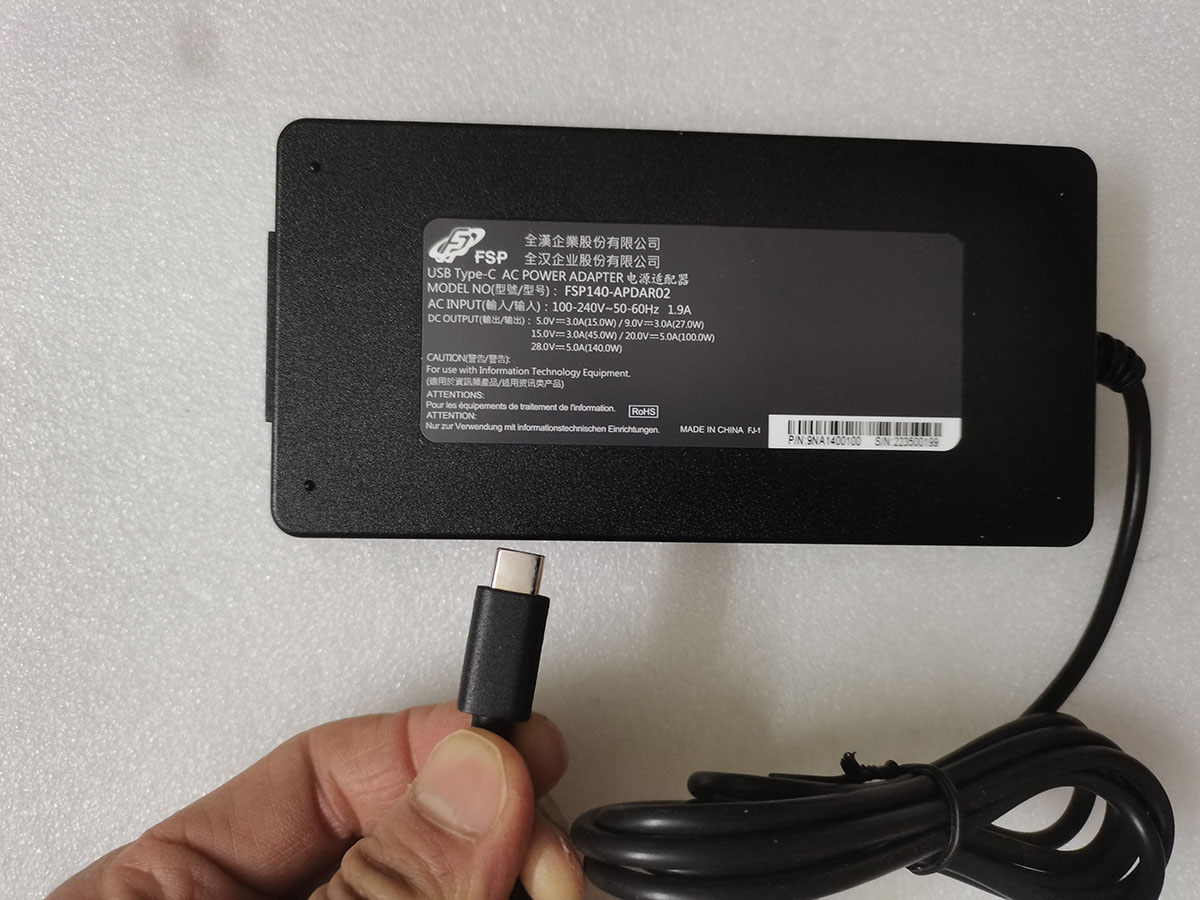 Pc Gaming News - Nouveau mince OEM FSP 28V 5A